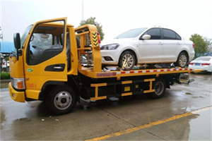 鸡泽附近拖车救援24小时服务热线